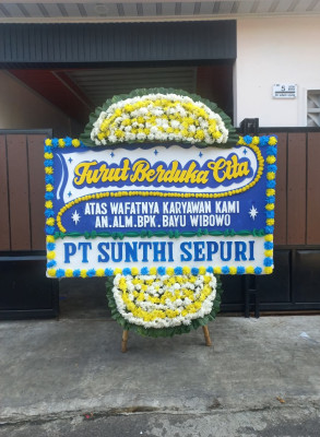 Papan Bunga Duka di Birugo